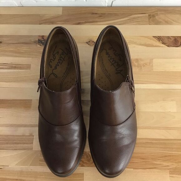 NATURAL Soul brown leather chunky heeled shoes round toe comfortable size 7.5 - Picture 5 of 15